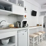 Elia 3* Pollonia